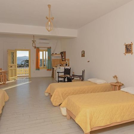 Gyrouli 1 Apartment Pera Gyalos Екстериор снимка